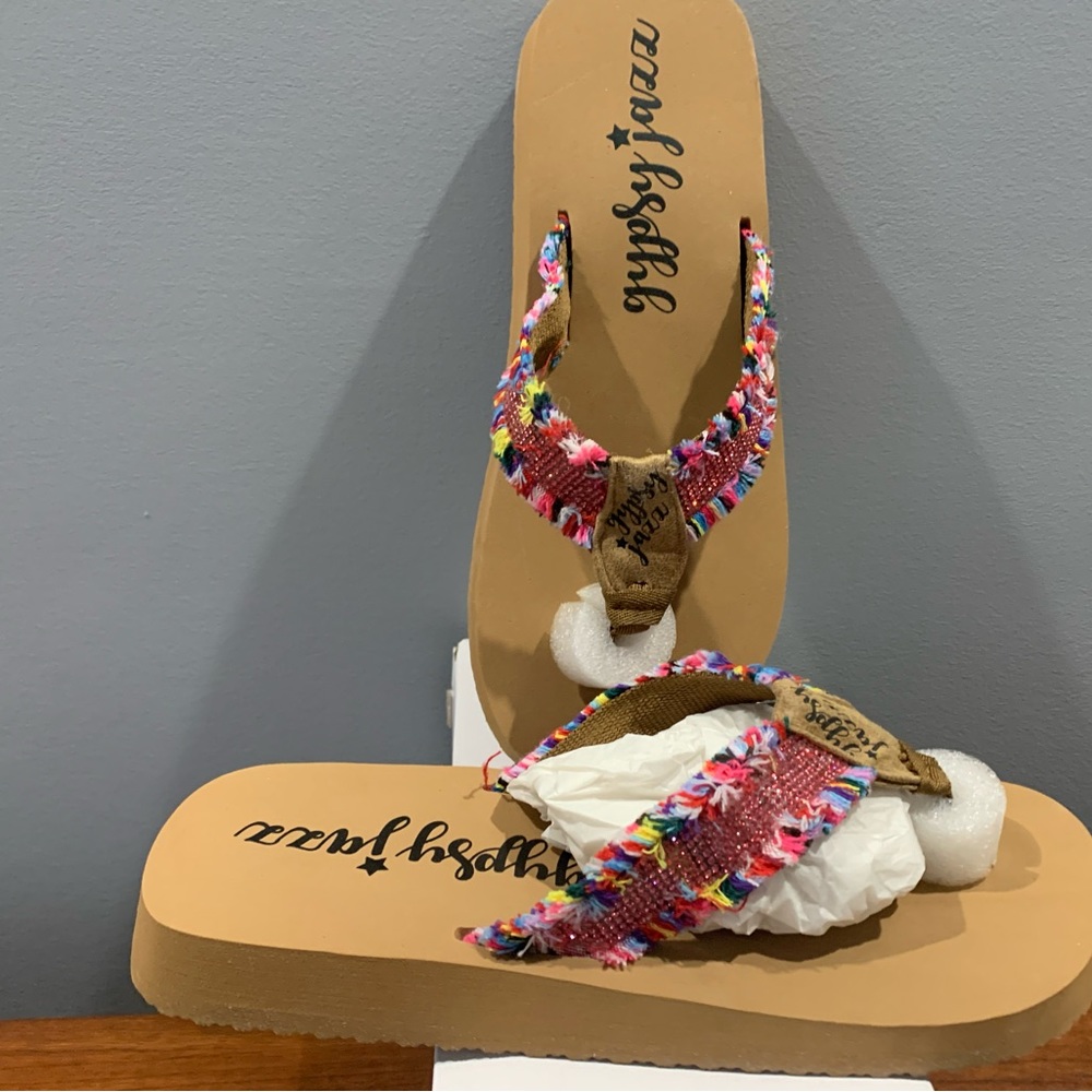 Brand new gypsy jazz flip flops.